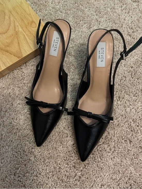 STEVE MADDEN Black Pointed Slingback Bow Pumps - Picture 1 of 6